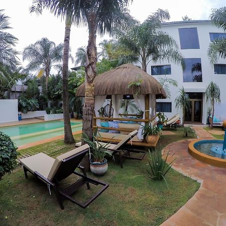 Dos Lunas Aparthotel Dr Juan Eulogio Estigarribia Exterior photo
