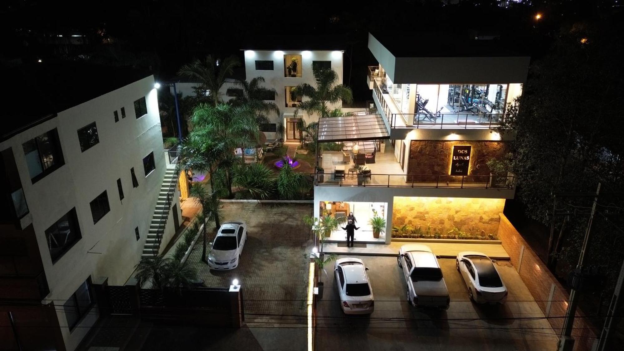Dos Lunas Aparthotel Dr Juan Eulogio Estigarribia Exterior photo